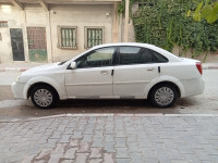 voitures-chevrolet-optra-4-portes-2004-el-aouinet-tebessa-algerie