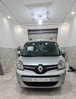 voitures-renault-kangoo-2021-oran-algerie