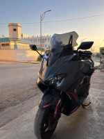 motos-scooters-2022-tmax-560-relizane-algerie