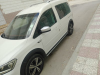 voitures-volkswagen-caddy-2017-alltrack-batna-algerie