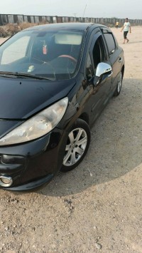 سيارات-peugeot-207-2009-allure-القنار-نشفي-جيجل-الجزائر