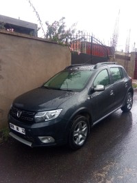 سيارات-dacia-sandero-2018-سيدي-بلعباس-الجزائر