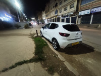 voitures-renault-clio-4-2015-gt-line-alger-centre-algerie