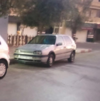 voitures-volkswagen-golf-3-1993-tiaret-algerie