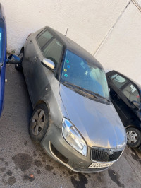 voitures-skoda-fabia-2014-fresh-alger-centre-algerie