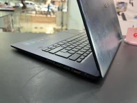 ACER SWIFT 5  Intel Core i7-8550U 8 Mo de cache, jusqu'à 4,00 GHz  8GB  256GB SSD 14" IPS Tactile 