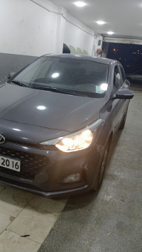 voitures-hyundai-i20-2020-facelift-meftah-blida-algerie