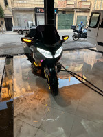 motos-et-scooters-honda-goldwing-2022-setif-algerie