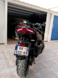 motos-et-scooters-560-tmax-2022-biskra-algerie