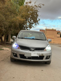 voitures-nissan-tiida-4-portes-2011-djelfa-algerie