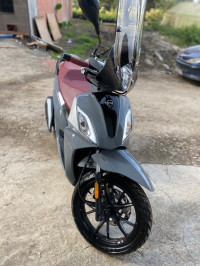 motos-et-scooters-sym-st-200-2024-boufarik-blida-algerie