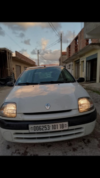 voitures-renault-clio-2-2001-taher-jijel-algerie