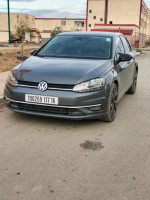 voitures-volkswagen-golf-7-2017-star-medea-algerie