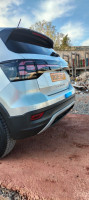 voitures-volkswagen-t-roc-2022-rlin-oran-algerie