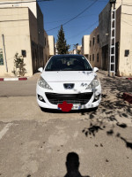 voitures-peugeot-207-2012-allure-tiaret-algerie