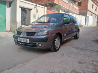 voitures-renault-clio-2-2001-expression-mouzaia-blida-algerie