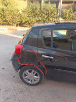 voitures-renault-clio-3-2009-had-sahary-djelfa-algerie