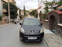 voitures-peugeot-partner-2009-tepee-souk-ahras-algerie