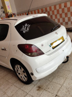 voitures-peugeot-207-2012-cheria-tebessa-algerie