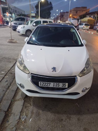 voitures-peugeot-208-2015-les-eucalyptus-alger-algerie