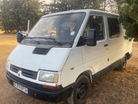 fourgon-renault-trafic-1997-medea-algerie