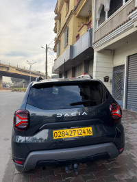 voitures-dacia-duster-journey-2024-oran-algerie