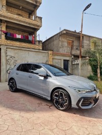 سيارات-volkswagen-golf-8-2025-r-line-عين-بنيان-الجزائر
