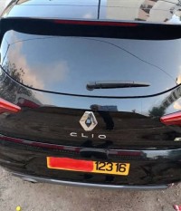 سيارات-renault-clio-5-2023-rs-line-القبة-الجزائر
