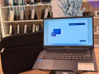 (VENDU) ASUS  VIVOBOOK X1404VA  I3-1315u 8G 128G SSD 14'' Full HD NEUF