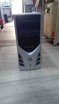 Unité Centrale [Intel Core 2 Duo E8300/ 2Gb RAM/ 160Gb HDD/ Win7]