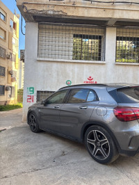 voitures-mercedes-gla-2019-hydra-alger-algerie