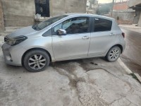سيارات-toyota-yaris-2015-السبت-سكيكدة-الجزائر