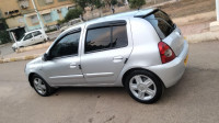 voitures-renault-clio-campus-2012-bye-khemis-miliana-ain-defla-algerie