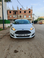 voitures-ford-fiesta-2014-trend-look-baraki-alger-algerie