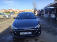 moyenne-berline-hyundai-i20-2020-prestige-bouira-algerie