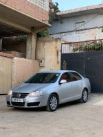 voitures-volkswagen-jetta-2010-ain-torki-defla-algerie