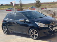 voitures-peugeot-208-2013-active-sougueur-tiaret-algerie