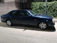 grande-berline-mercedes-classe-e-1999-ain-defla-algerie