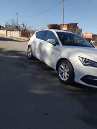 voitures-seat-leon-2021-ain-benian-alger-algerie