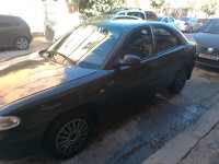 moyenne-berline-daewoo-nubira-coupe-1998-medea-algerie