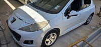 سيارات-peugeot-207-2013-قالمة-الجزائر