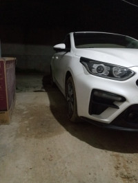 voitures-kia-cerato-2019-lx-blida-algerie