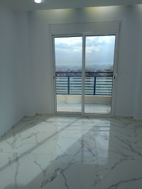 appartement-vente-f4-alger-draria-algerie