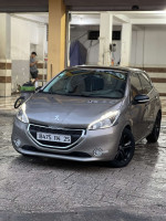 voitures-peugeot-208-2014-allure-constantine-algerie