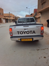 voitures-toyota-hilux-2014-legend-dc-4x2-el-bayadh-algerie