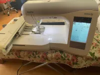 Brodeuse automatique brother 1500 D