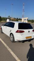 moyenne-berline-volkswagen-golf-7-2013-highline-issers-boumerdes-algerie