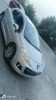 voitures-peugeot-207-2011-active-akbou-bejaia-algerie