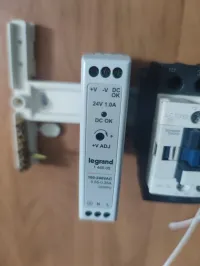 Transformateur/ alimentation stabilisée Legrand 