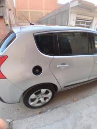 سيارات-peugeot-3008-2010-premium-خنشلة-الجزائر